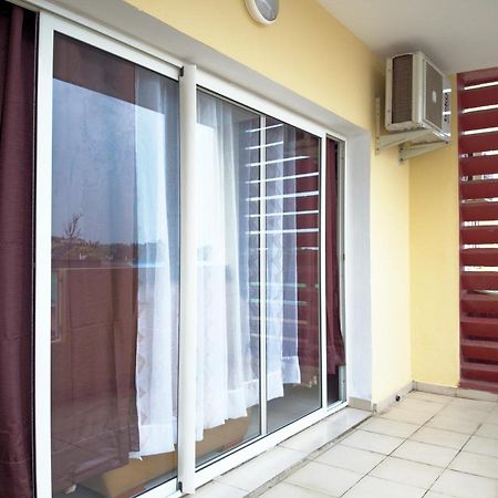 Nomsa Zen Appartement Abaga Bagian luar foto